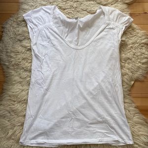 Standard James Perse Tee size 2